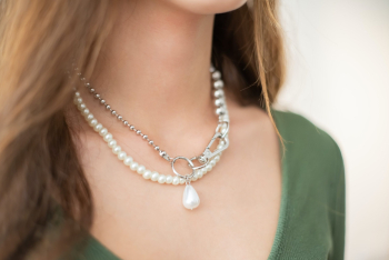 Learn more about your thyroid health in Thyroid Awareness Month