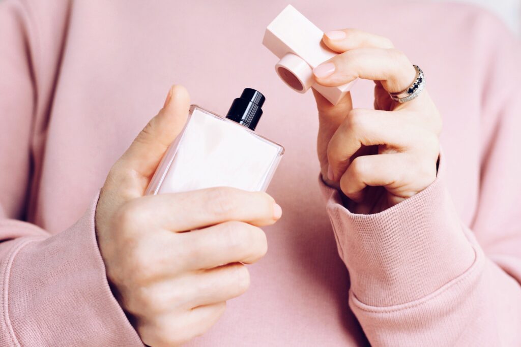 avoid wearing perfume